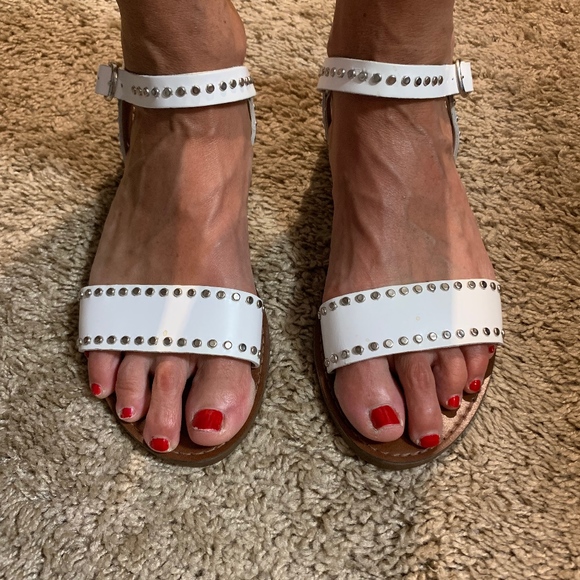 Steve Madden Shoes - Steve Madden White Studded Sandals!